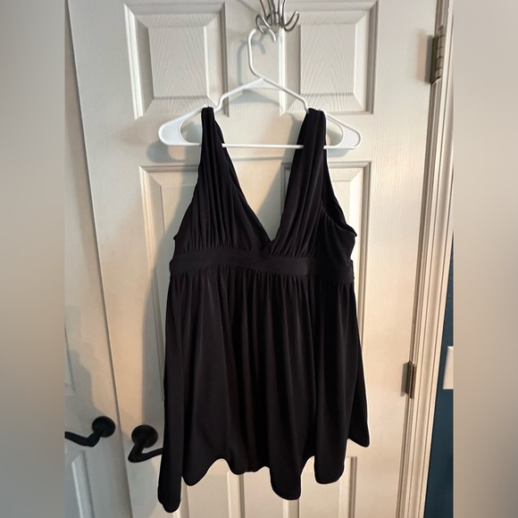 One piece 24w swimsuit - Picture 2 of 3